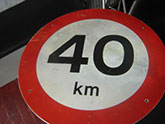 Isola traffic sign table